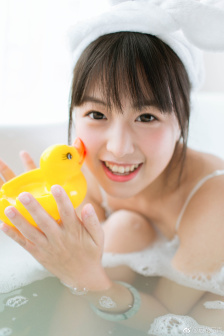 白丝班长扒开腿